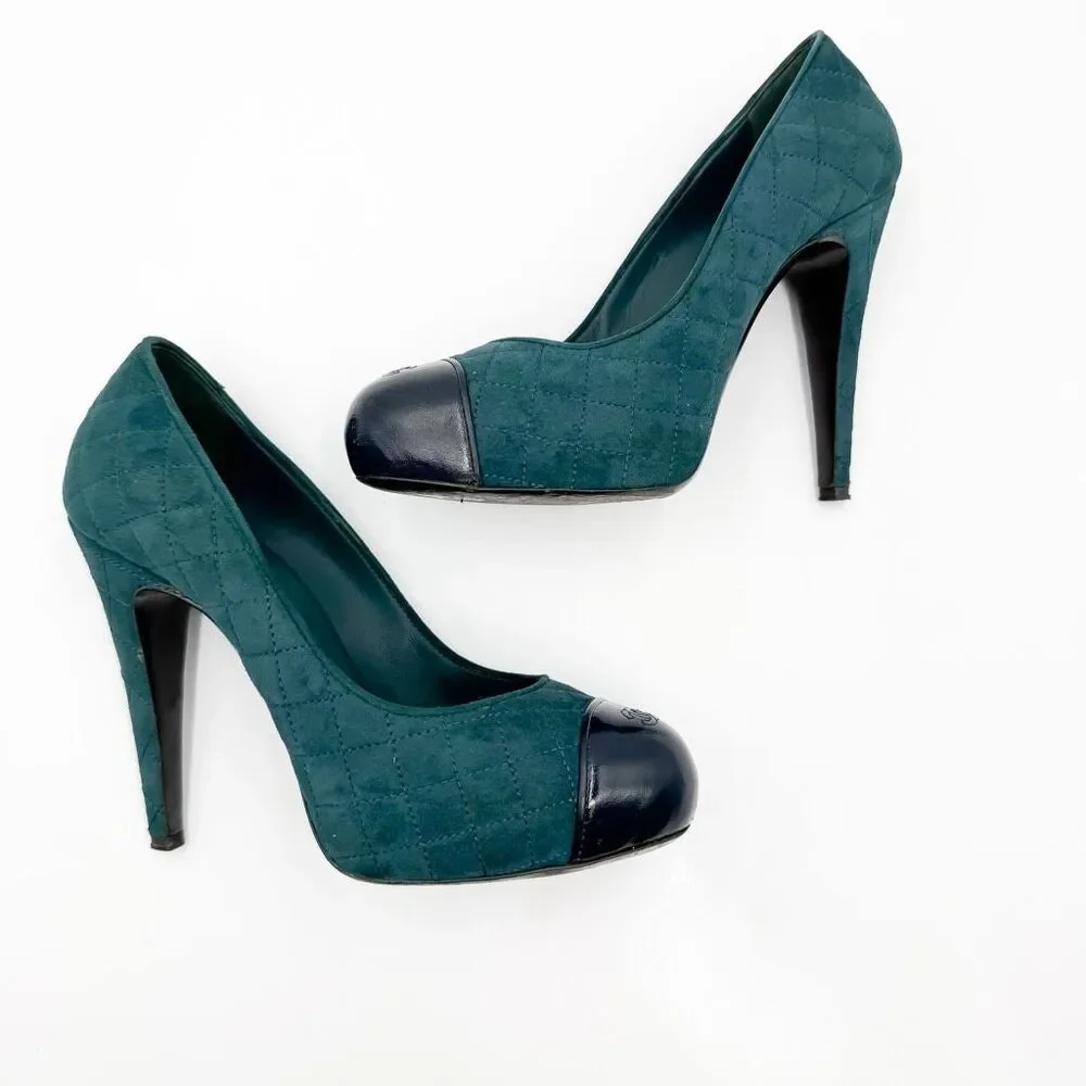 Chanel Teal Quilted Suede Cap Toe Pumps CC Logo Stiletto Heels EU 38